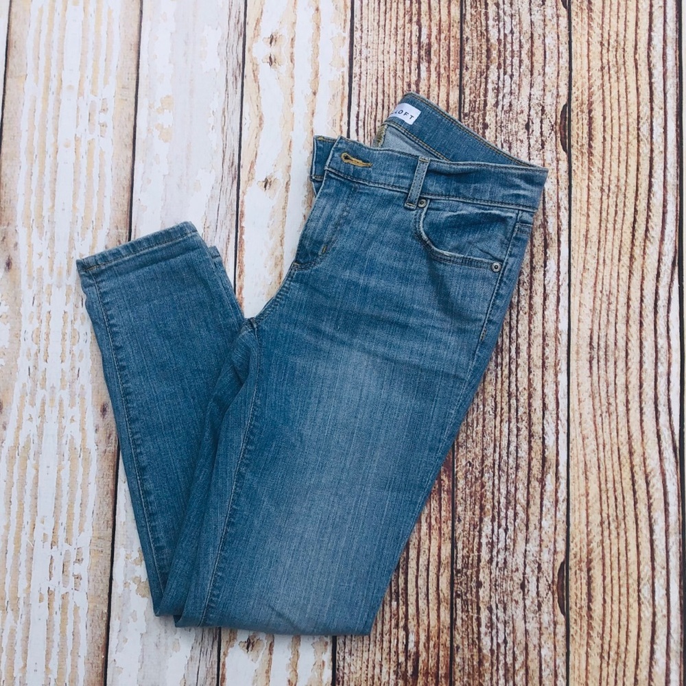 Loft 26/2 Petite Skinny Crop Jeans